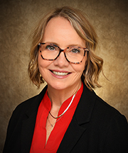 Shannon Warnock headshot