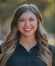 Tara Owen headshot