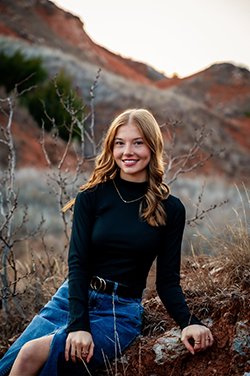 Headshot of 25-26 NWOSU PLC member Lauren Nelson