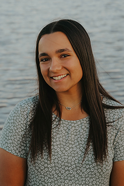 Anniston Henning, Harper, Kansas, junior majoring in agriculture