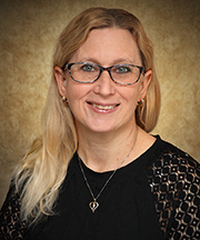 Headshot of Amy Zweiger