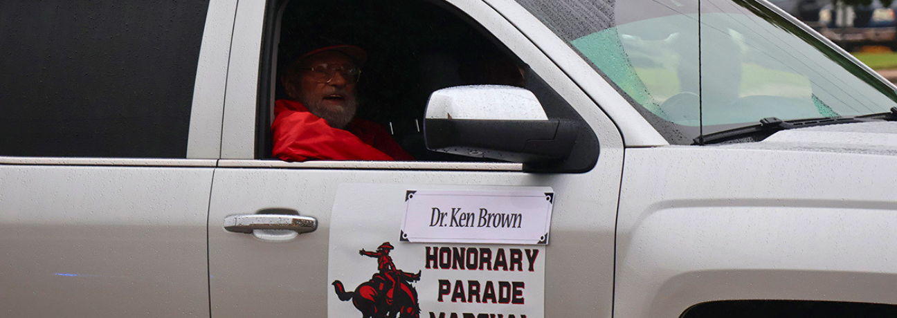 Kenneth and Sue Feller, 2024 Parade Marshals